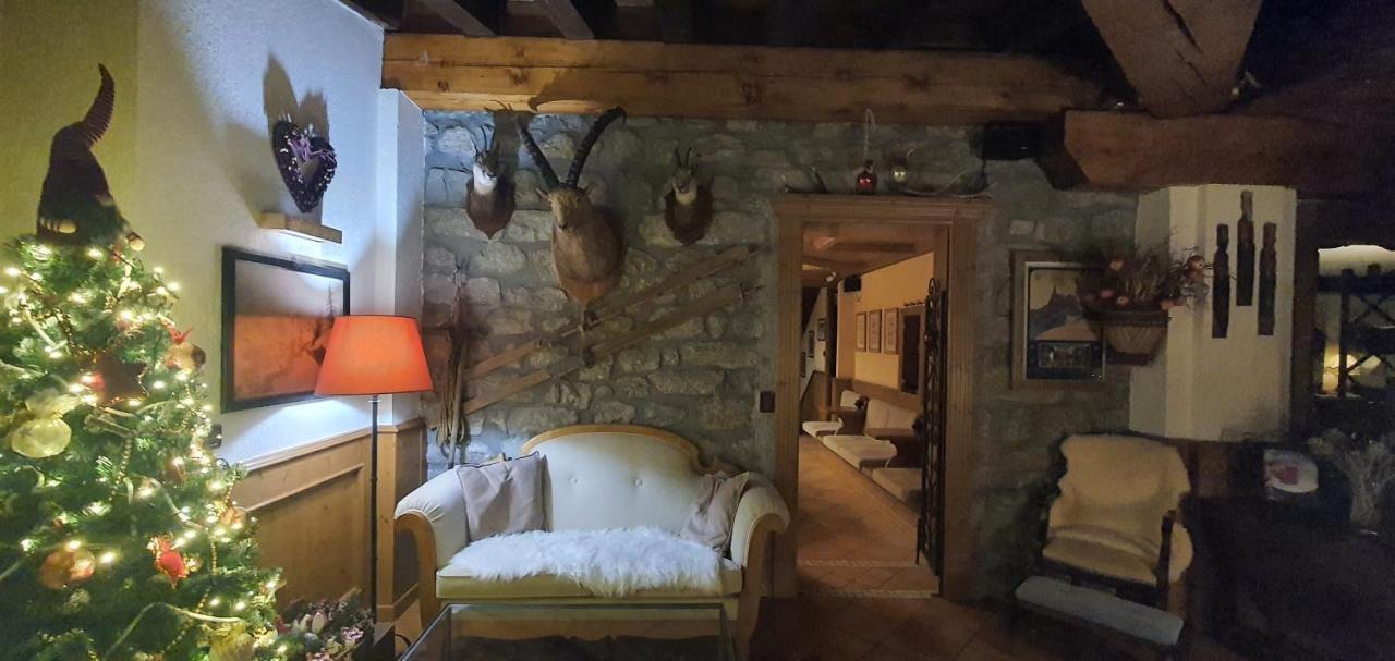 Hotel Dente Del Gigante Courmayeur Luaran gambar