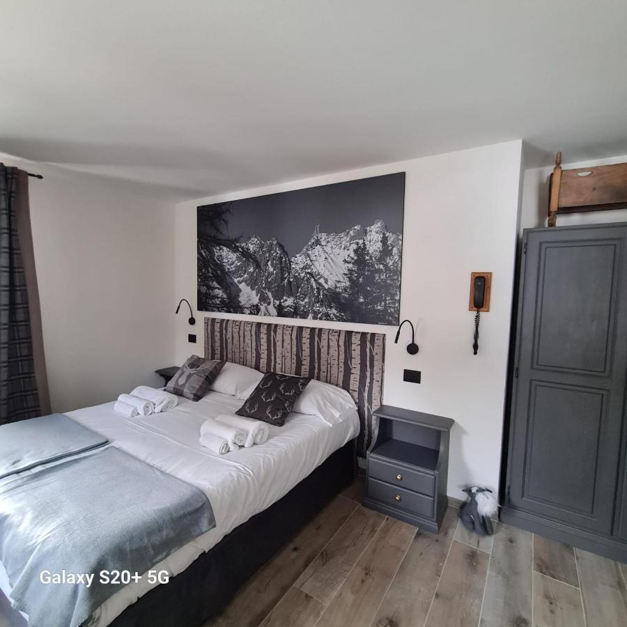 Hotel Dente Del Gigante Courmayeur Luaran gambar