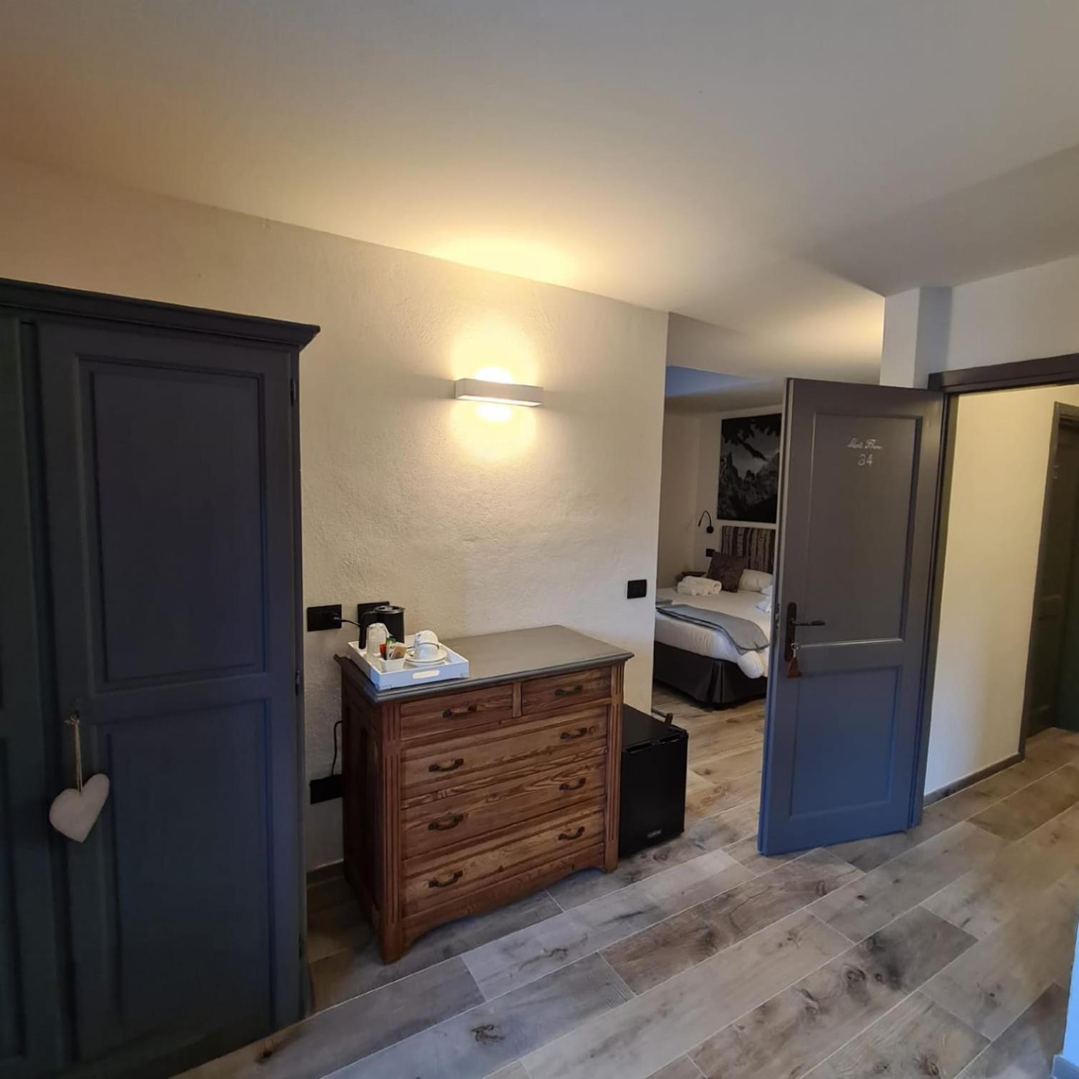 Hotel Dente Del Gigante Courmayeur Luaran gambar