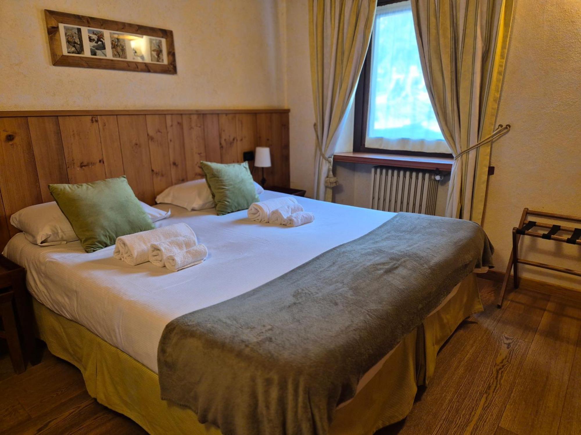 Hotel Dente Del Gigante Courmayeur Luaran gambar
