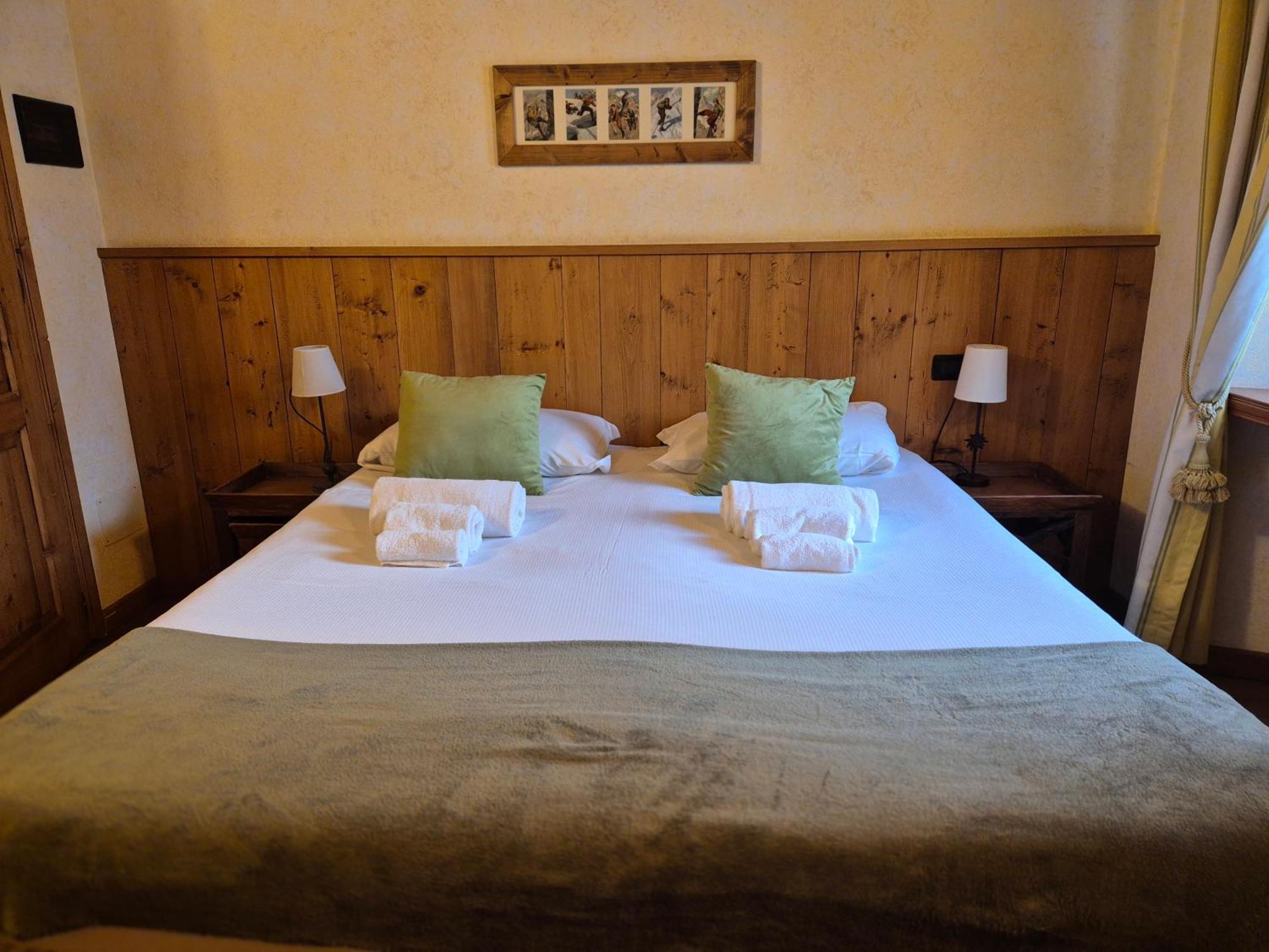 Hotel Dente Del Gigante Courmayeur Luaran gambar