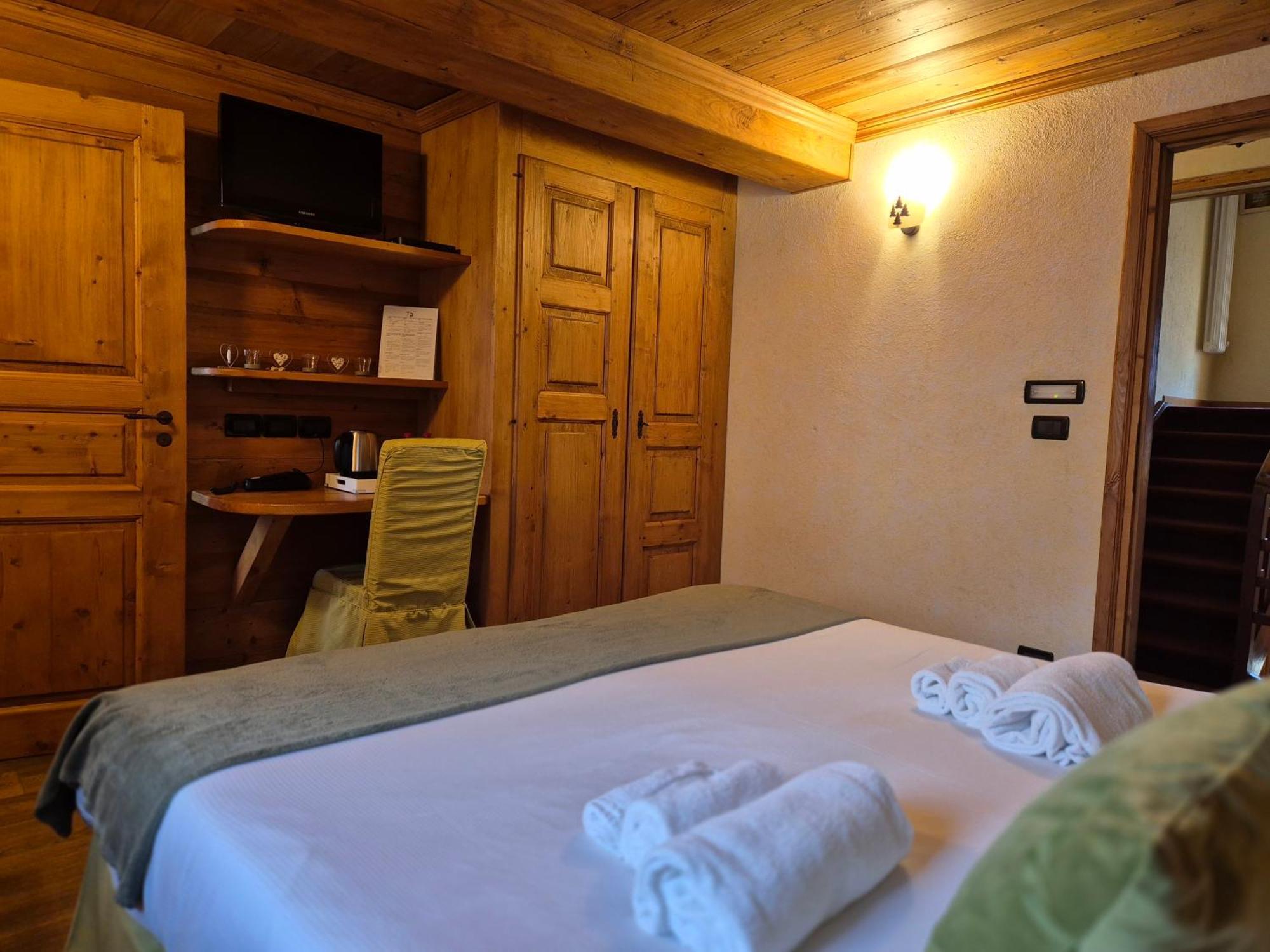 Hotel Dente Del Gigante Courmayeur Luaran gambar