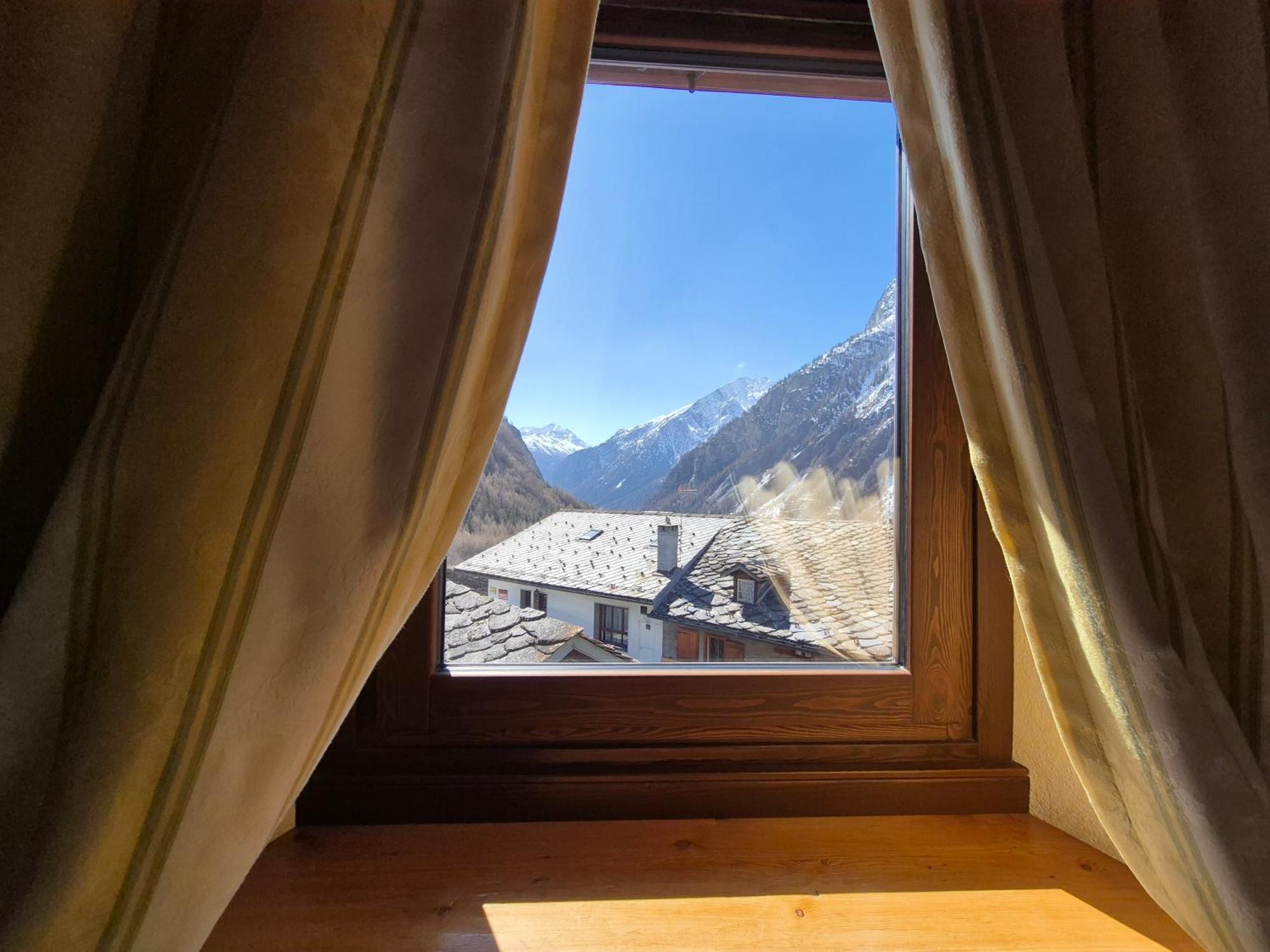 Hotel Dente Del Gigante Courmayeur Luaran gambar