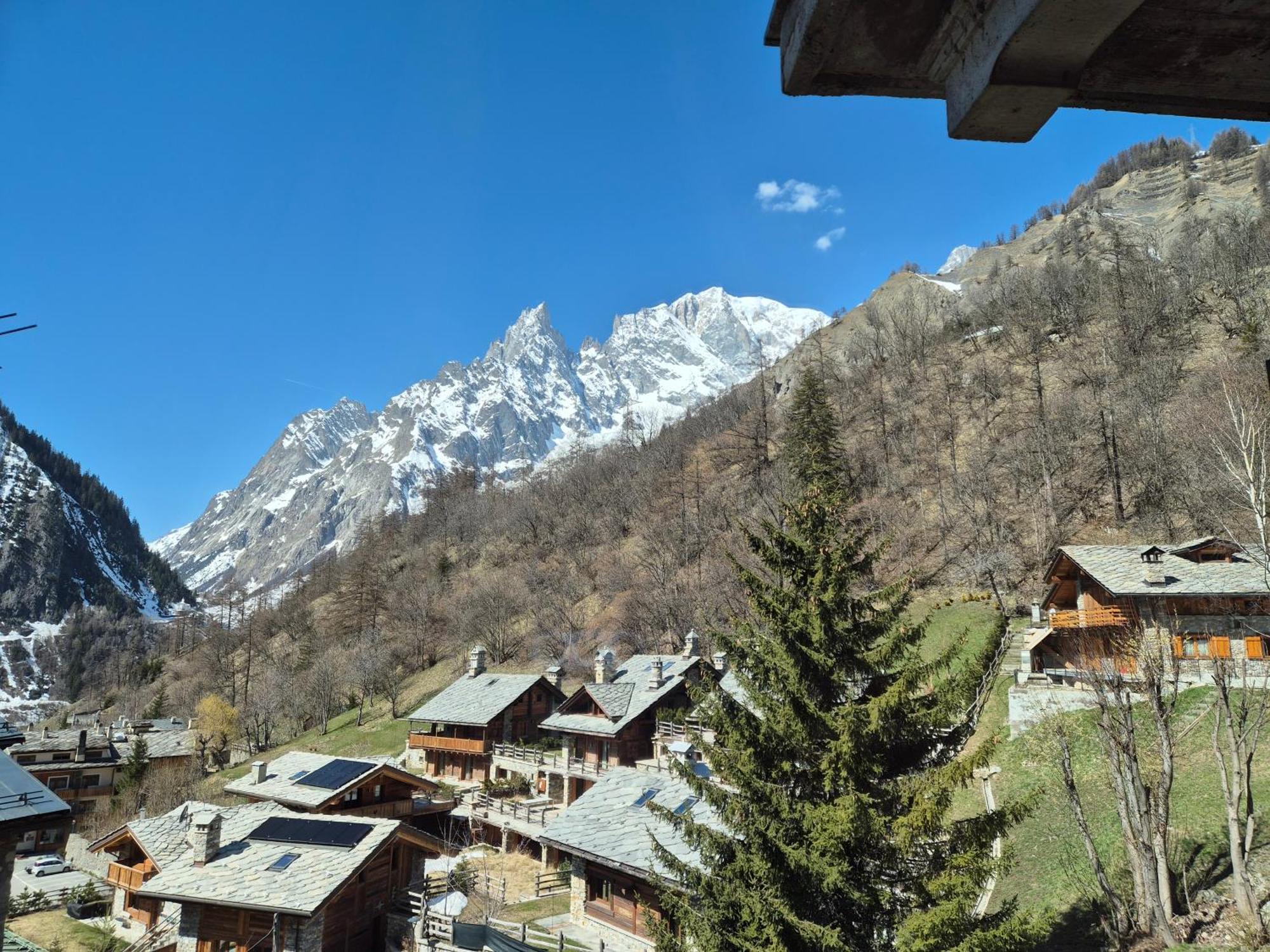 Hotel Dente Del Gigante Courmayeur Luaran gambar