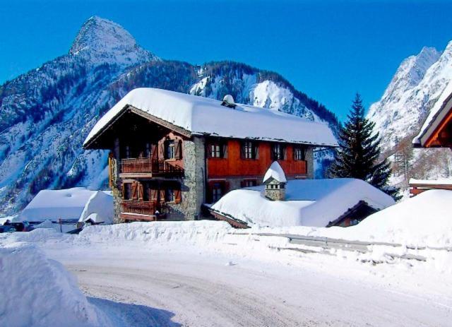 Hotel Dente Del Gigante Courmayeur Luaran gambar